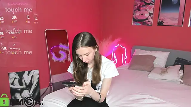 Lisbeth  Salander online show from September 2025 01:49:01 AM