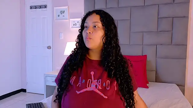 KITY HILL online show from September 2025 04:47:02 AM