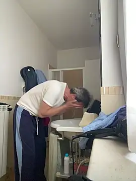 Snapshot of sasatimido chatting on November 2025 08:58:01 AM sasatimido online show from November 2025 08:58:01 AM