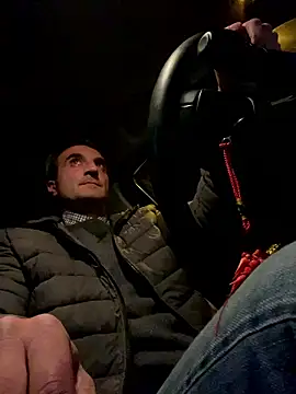 Snapshot of sasatimido chatting on January 2026 05:15:02 PM sasatimido online show from January 2026 05:15:02 PM