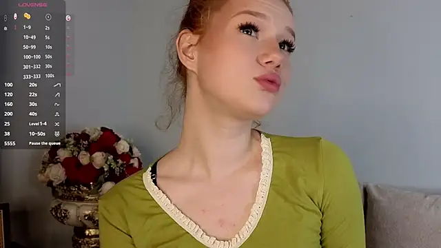 Juuulia  online show from July 2026 01:17:02 PM