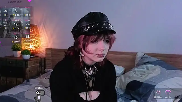 Snapshot of TaiteBeat chatting on October 2025 06:05:02 PM TaiteBeat online show from October 2025 06:05:02 PM