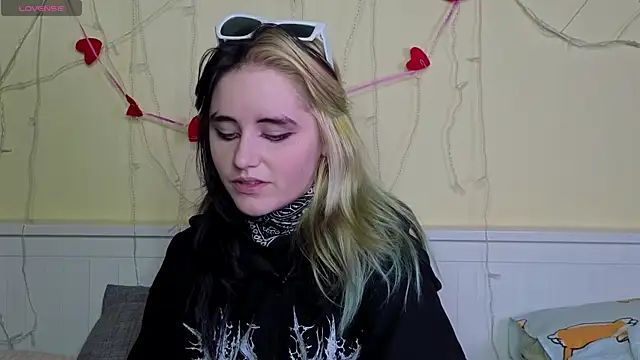 PortiaHedge online show from November 2025 06:06:01 PM