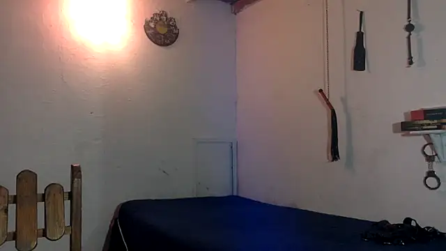 indomitaFox online show from February 2026 03:07:02 AM