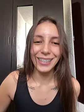 Snapshot of paula_miler1 chatting on May 2026 12:45:02 PM paula miler1 online show from May 2026 12:45:02 PM