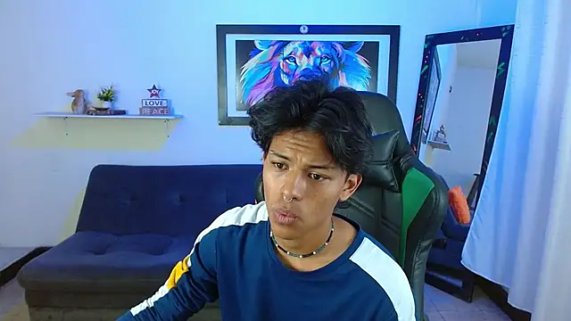 dreyk20 online show from November 2025 04:28:02 PM