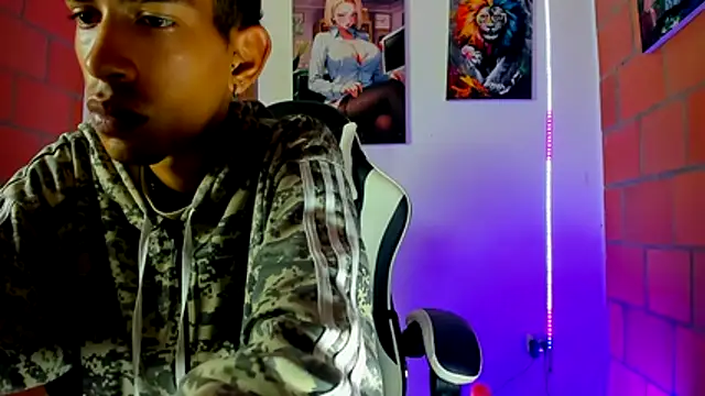 briamhoconor xh online show from March 2026 02:10:01 PM