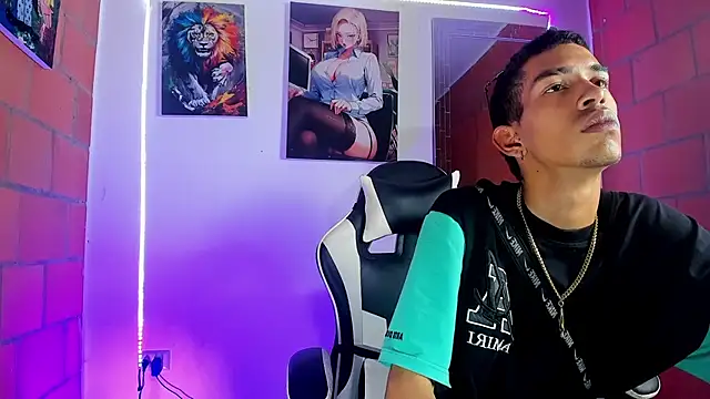 briamhoconor xh online show from March 2026 01:32:02 AM