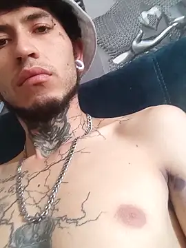 Tattoboy19cm online show from October 2025 02:20:01 PM