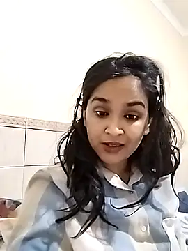 Snapshot of cute_indianxo chatting on January 2026 02:47:01 AM cute indianxo online show from January 2026 02:47:01 AM