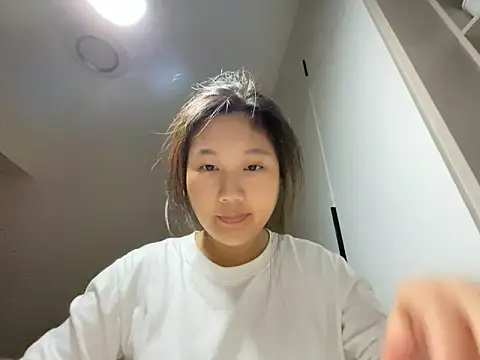 xena0501 online show from November 2025 05:47:02 PM