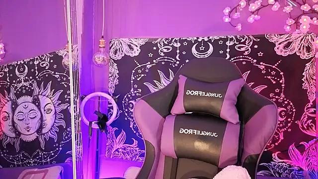 Gaia Gatex online show from February 2026 12:43:02 PM