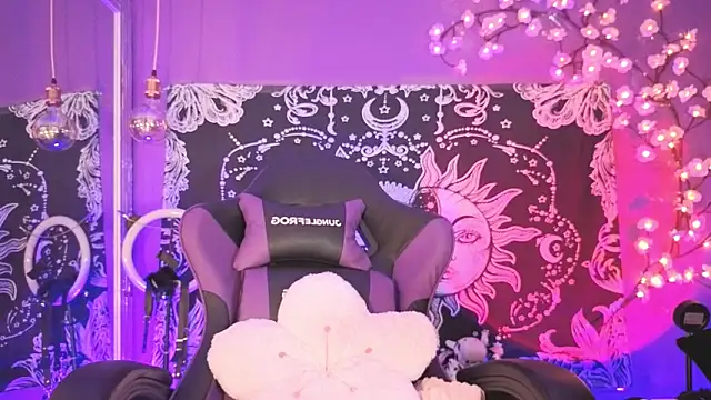 Gaia Gatex online show from February 2026 12:42:01 PM