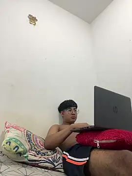 Snapshot of methme chatting on March 2026 01:37:01 PM methme online show from March 2026 01:37:01 PM