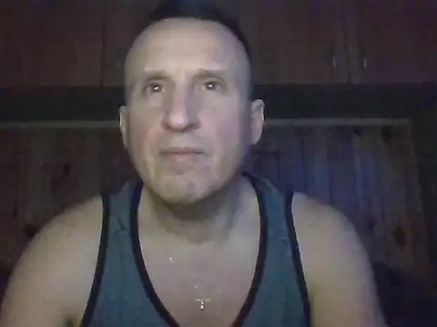 Maksymilian1 online show from December 2025 07:19:02 PM