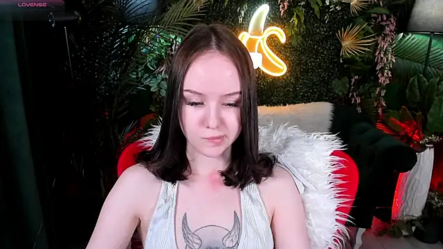 MarySparkle online show from November 2025 04:15:02 AM