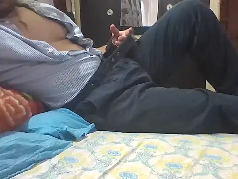 Snapshot of aarav_013 chatting on September 2025 06:24:01 PM aarav 013 online show from September 2025 06:24:01 PM