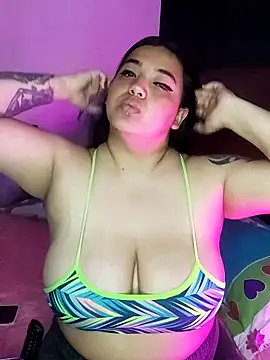 kittenFreyja  online show from September 2025 01:06:02 AM