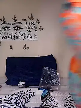 Young Slut21 online show from September 2025 12:23:02 AM