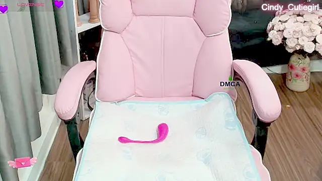 Cindy Cutiegirl online show from December 2025 10:18:02 PM