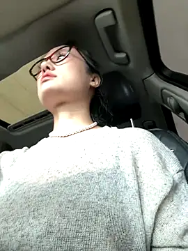 wen521 online show from September 2025 02:00:02 AM