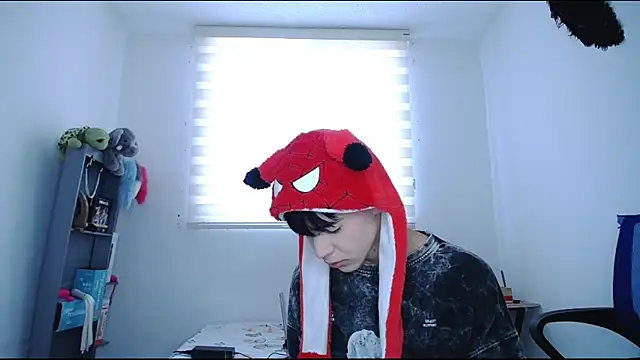 lucky stricke online show from October 2025 07:22:02 PM