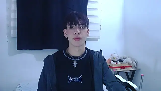 lucky stricke online show from October 2025 03:29:01 AM