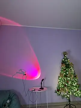 Snapshot of KassandraTress chatting on December 2025 03:41:02 PM KassandraTress online show from December 2025 03:41:02 PM