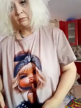 SquirtMilf00 online show from October 2025 02:41:01 AM