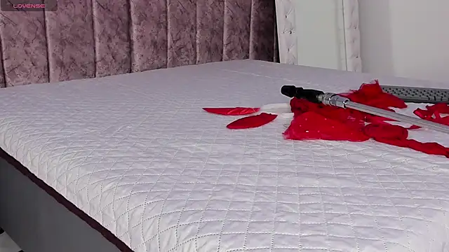  jasmine blush online show from January 2026 11:12:02 AM