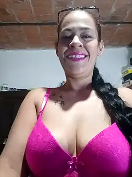 Snapshot of cositabonita08 chatting on September 2025 09:47:02 PM cositabonita08 online show from September 2025 09:47:02 PM