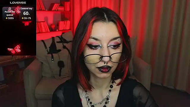 Snapshot of Mistress__Marcelline chatting on February 2026 10:47:01 AM Mistress Marcelline online show from February 2026 10:47:01 AM