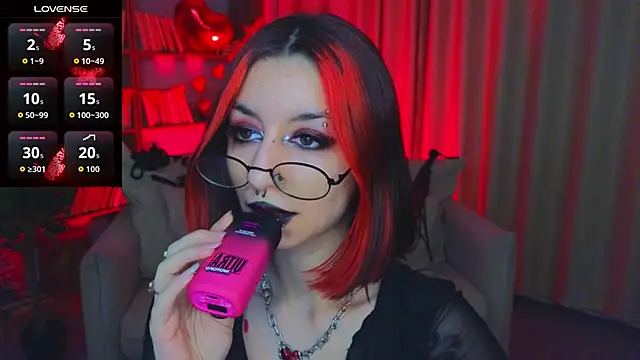 Snapshot of Mistress__Marcelline chatting on February 2026 09:45:02 AM Mistress Marcelline online show from February 2026 09:45:02 AM