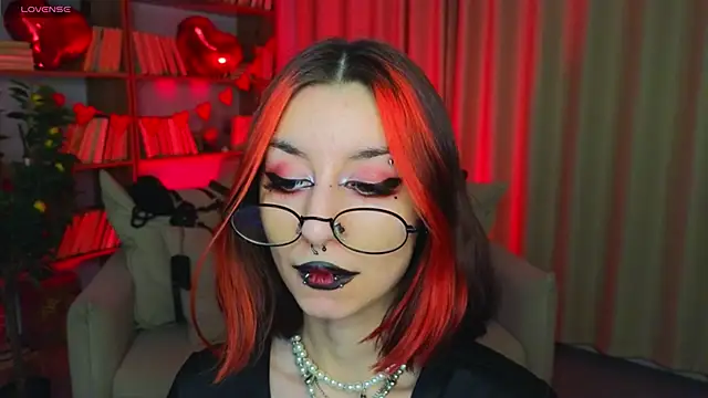 Snapshot of Mistress__Marcelline chatting on February 2026 09:57:02 AM Mistress Marcelline online show from February 2026 09:57:02 AM