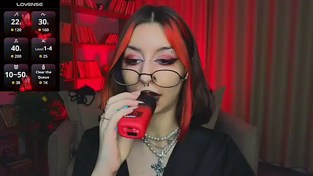 Snapshot of Mistress__Marcelline chatting on February 2026 09:41:01 AM Mistress Marcelline online show from February 2026 09:41:01 AM