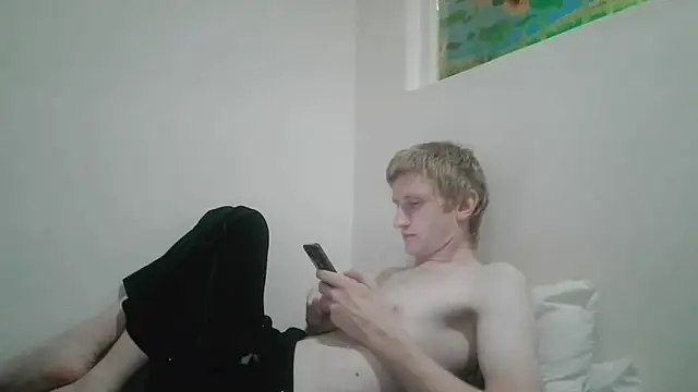 Snapshot of tcute0 chatting on April 2026 03:42:02 AM tcute0 online show from April 2026 03:42:02 AM