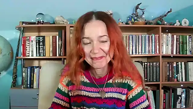 Foxilady357 online show from December 2025 04:36:01 PM