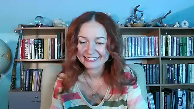 Foxilady357 online show from January 2026 05:15:02 PM