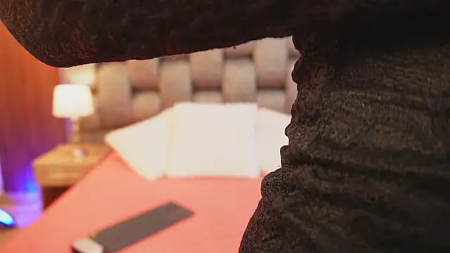 More Hott online show from January 2026 06:55:01 PM