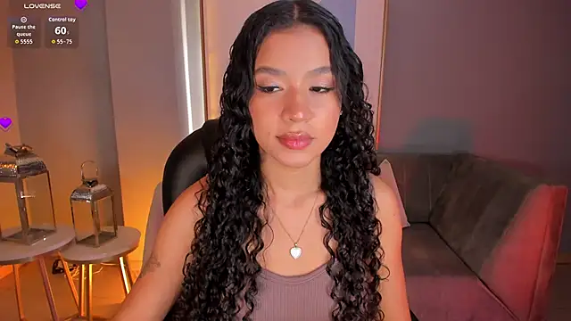 SophieHouston  online show from September 2025 02:15:02 AM