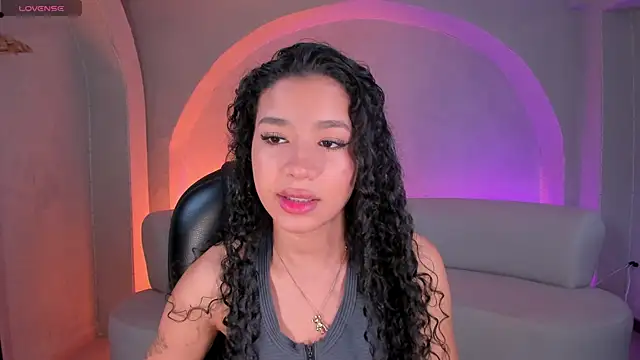 SophieHouston  online show from October 2025 04:37:02 AM