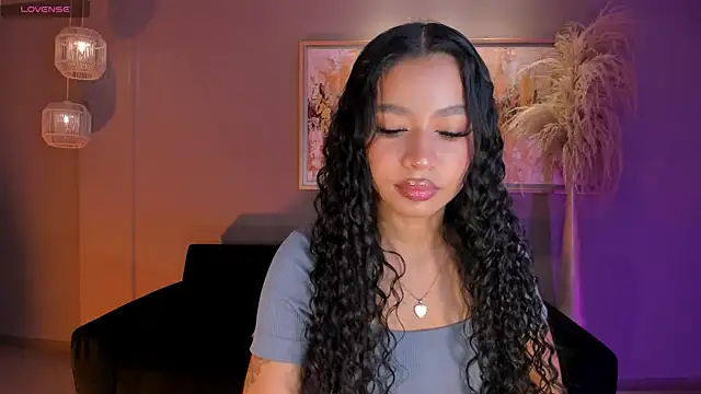 SophieHouston  online show from November 2025 03:53:02 AM