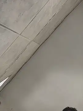 PIROCAGG21 online show from November 2025 11:21:02 AM