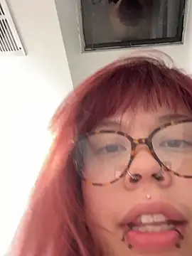 moan4mona online show from May 2026 05:37:02 AM