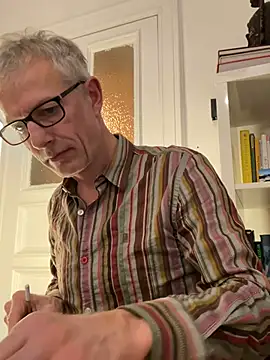 Snapshot of SexyLeon8 chatting on February 2025 10:09:01 PM SexyLeon8 online show from February 2025 10:09:01 PM