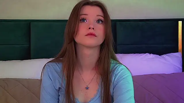 KeiraAsti online show from February 2026 06:24:01 AM