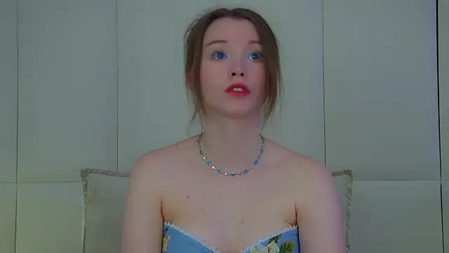 KeiraAsti online show from March 2026 06:48:02 AM