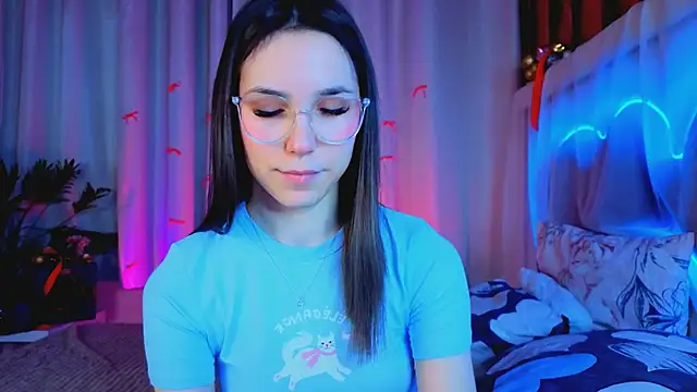 -CindyLou online show from January 2026 05:35:01 AM