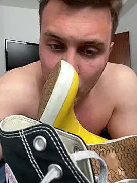 rubber oliver online show from April 2026 02:19:01 PM