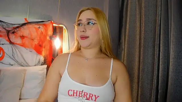 ximenanoah online show from October 2025 01:34:02 PM